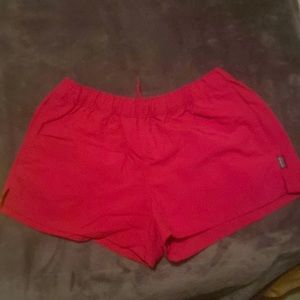FUSIA PINK PATAGONIA SHORTS M